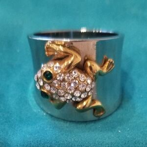 Ring-Gold Frog Studded With Beautiful Pave Crystals On A Silver Tone. Size 10